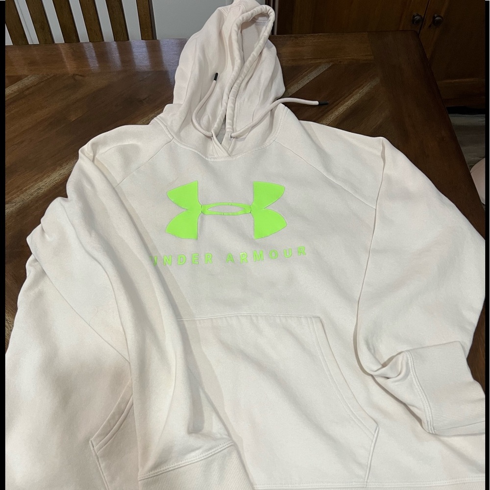 Woman’s size LG UA sweatshirt
